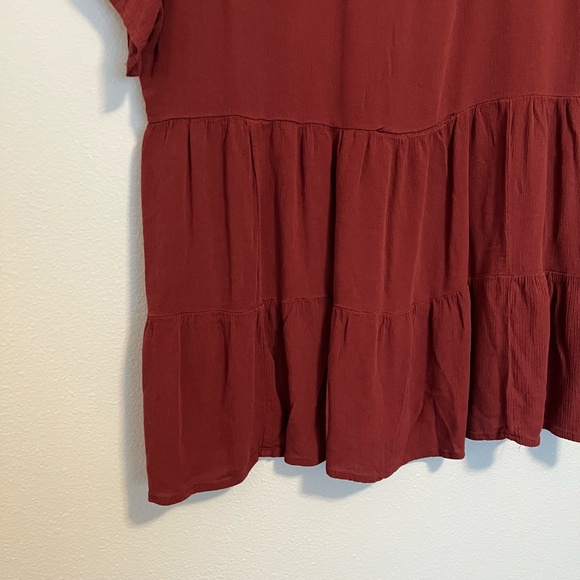 Torrid - Rayon Crepe Short Sleeve Babydoll Rust Red Brown Tiered Top - 1X - Picture 10 of 11
